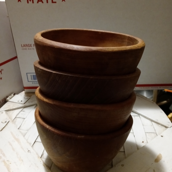 🕰PIER 1 🏯 4 SOLID WOOD SALAD BOWLS🛶🏹 A FANTASTIC VINTAGE.🎁 - Picture 2 of 7